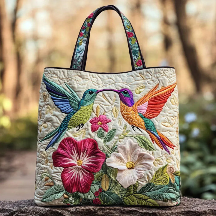 Blumenmuster Stepptasche Kolibri und weiße Blumen – Zwei Größen