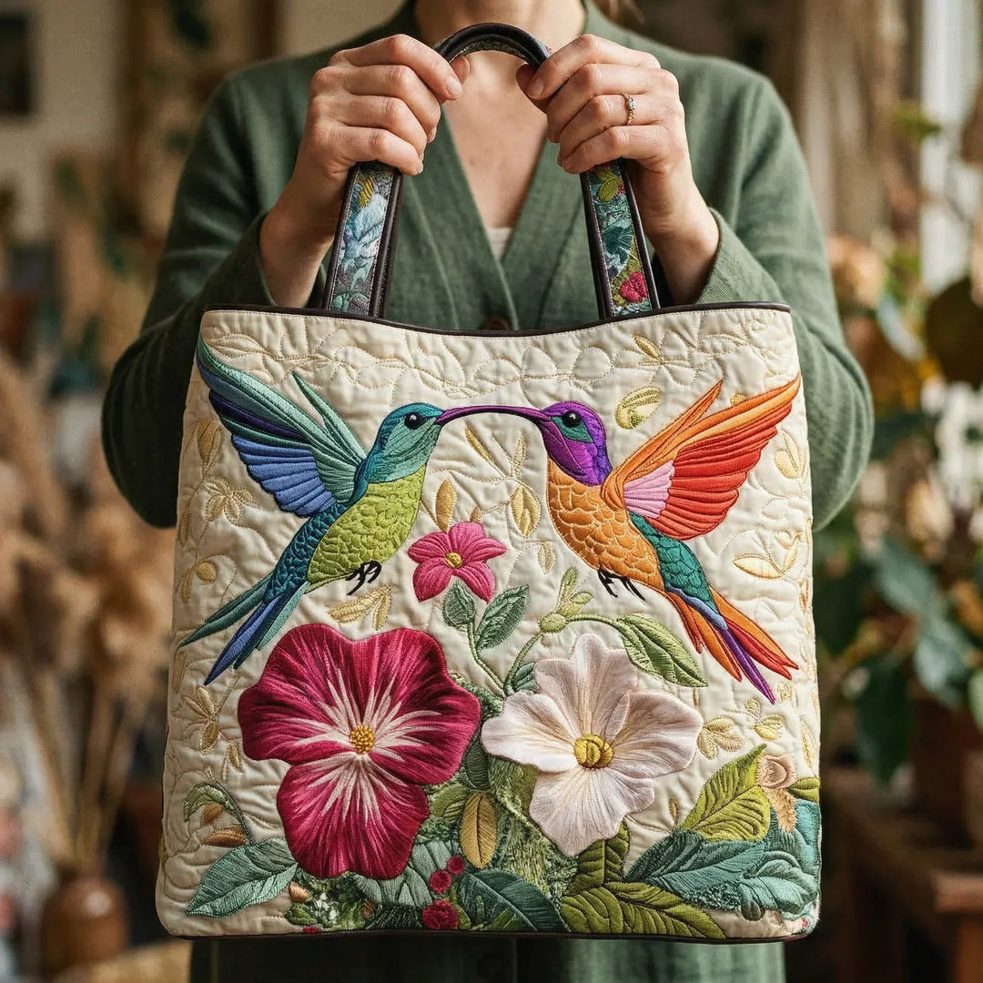Blumenmuster Stepptasche Kolibri und weiße Blumen – Zwei Größen